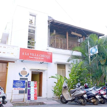 A La Villa Creole Puducherry Buitenkant foto