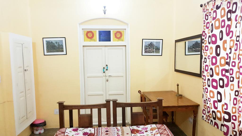 A La Villa Creole Puducherry Buitenkant foto