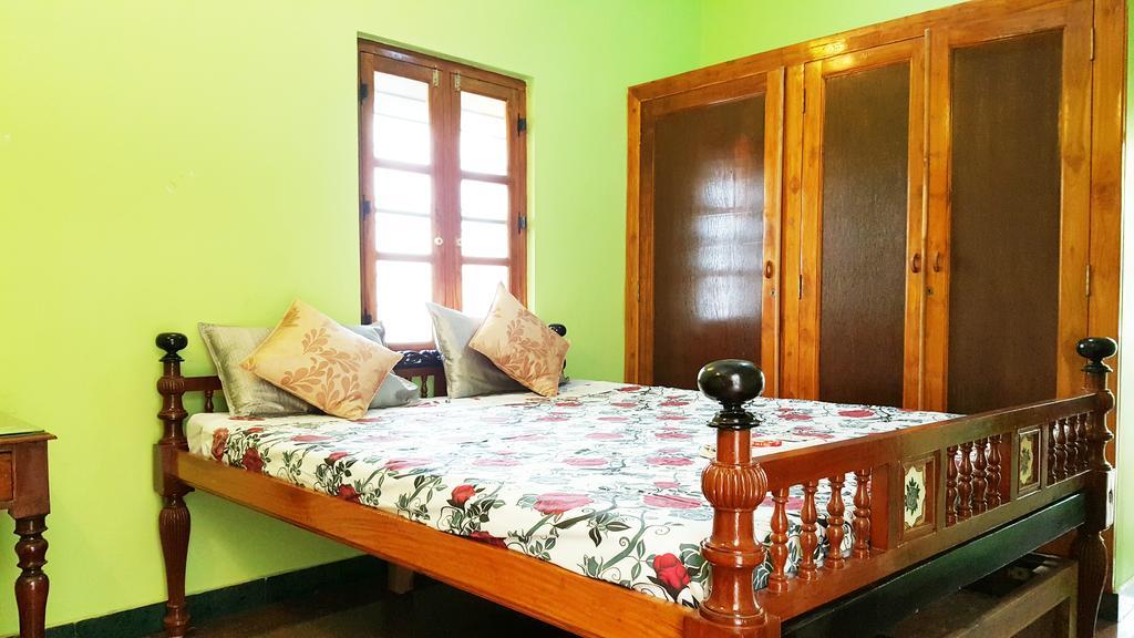 A La Villa Creole Puducherry Buitenkant foto