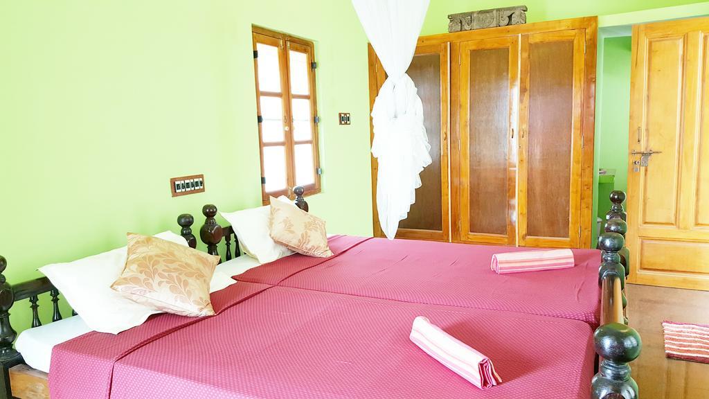A La Villa Creole Puducherry Buitenkant foto