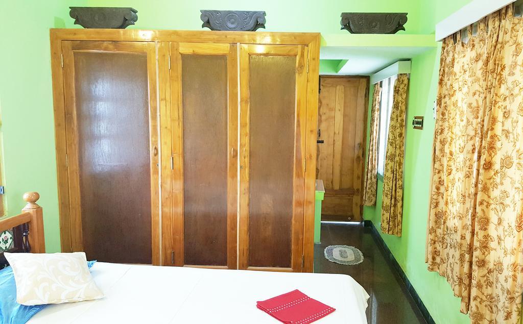 A La Villa Creole Puducherry Buitenkant foto