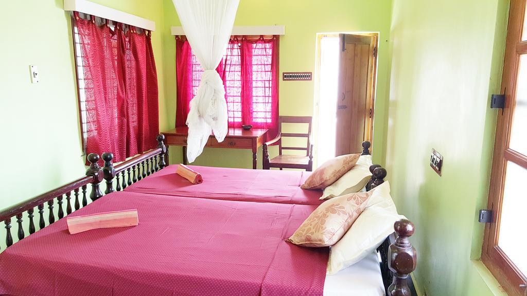 A La Villa Creole Puducherry Buitenkant foto