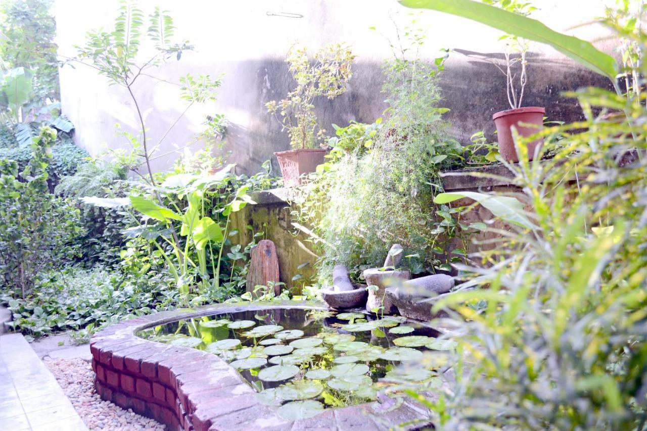 A La Villa Creole Puducherry Buitenkant foto