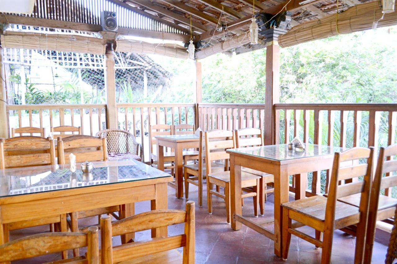 A La Villa Creole Puducherry Buitenkant foto