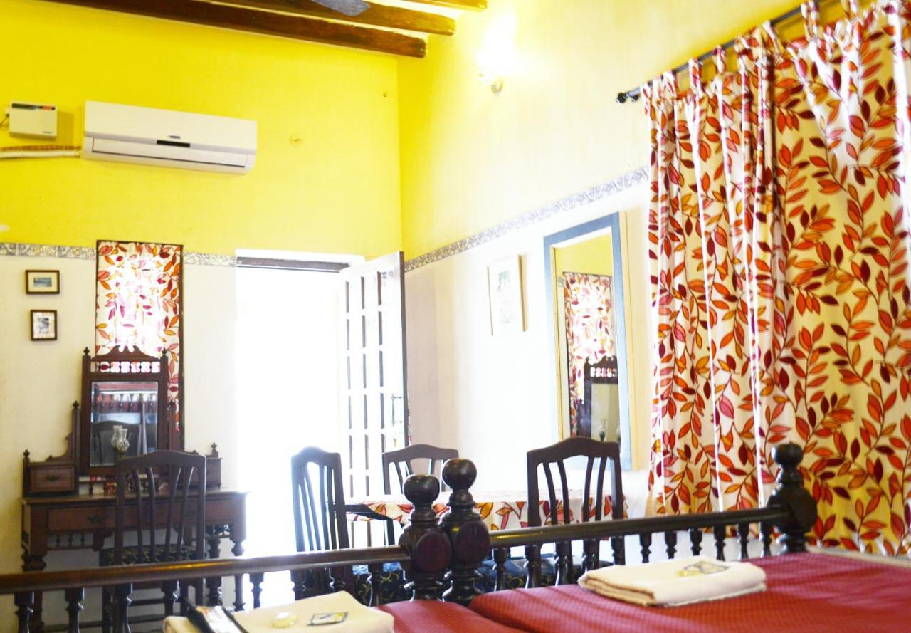 A La Villa Creole Puducherry Buitenkant foto