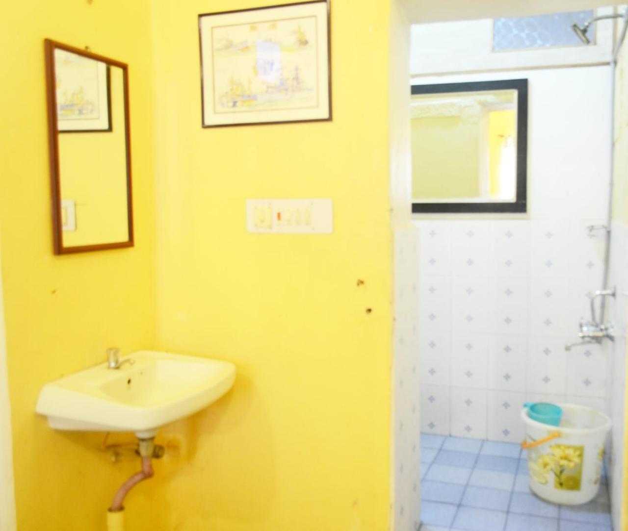 A La Villa Creole Puducherry Buitenkant foto