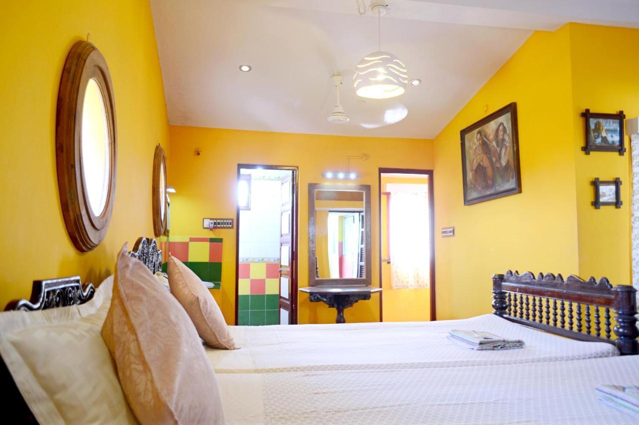 A La Villa Creole Puducherry Buitenkant foto