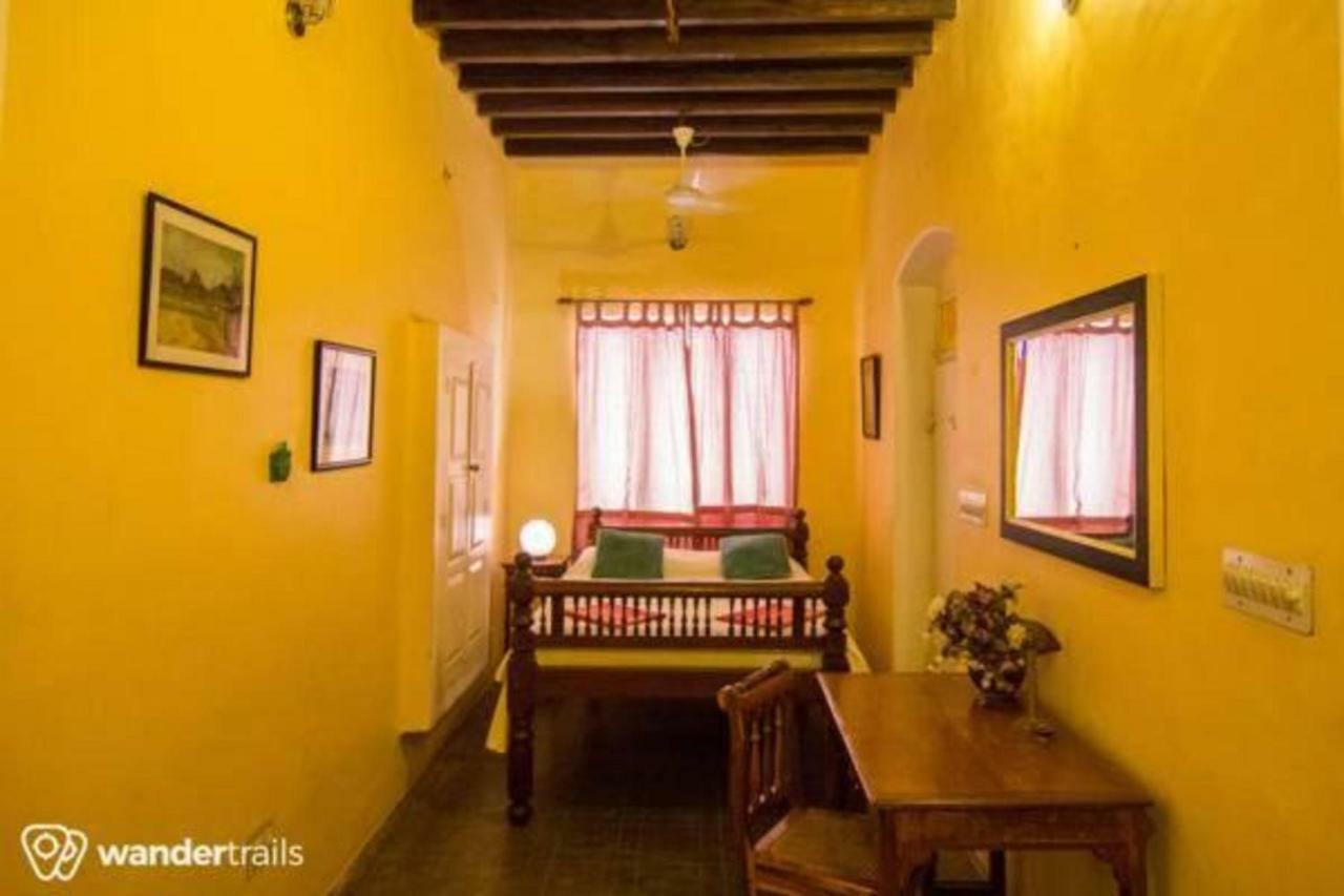 A La Villa Creole Puducherry Buitenkant foto