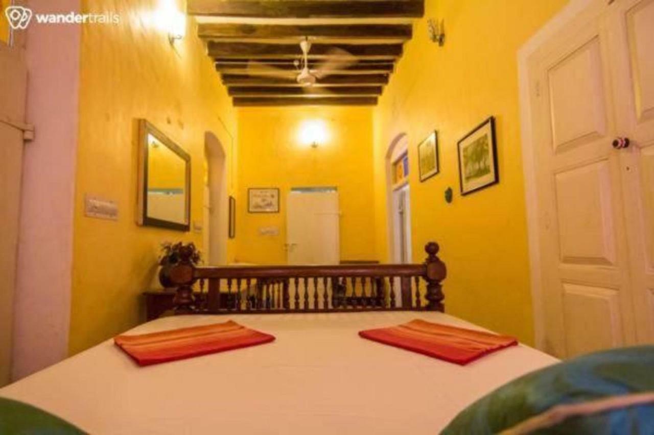 A La Villa Creole Puducherry Buitenkant foto